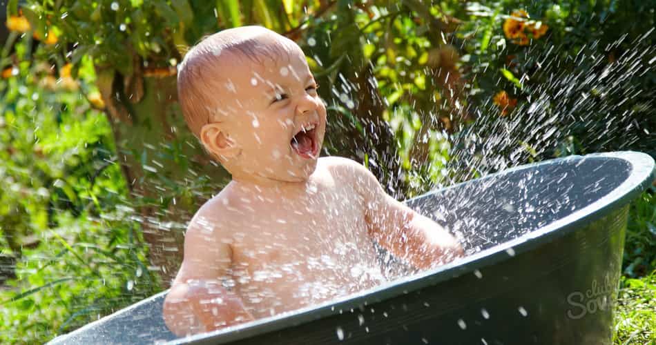 Водные процедуры для ребенка