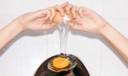 Как мыть волосы обычным куриным яйцом для их укрепления и красоты