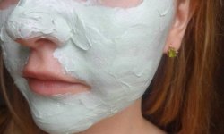 Простая домашняя маска для раздраженной кожи своими руками
