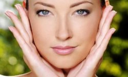 5 самых эффективных рецептов масок против шелушения кожи