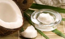 Как с помощью кокосового масла избавиться от растяжек