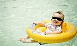 Сесиль Лупан: об обучении грудных детей плаванию