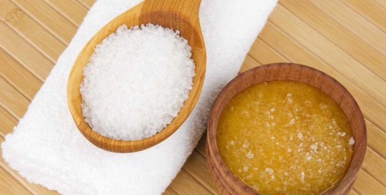 Мед и соль: отличное домашнее средство от целлюлита
