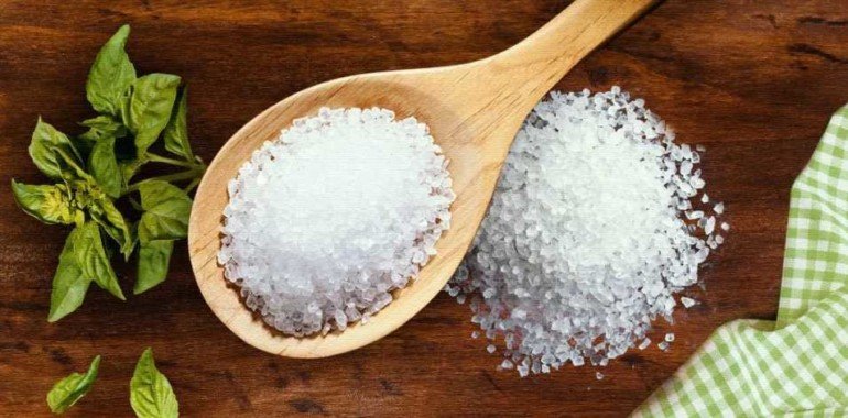 Поможет ли похудеть отказ от соли и солений