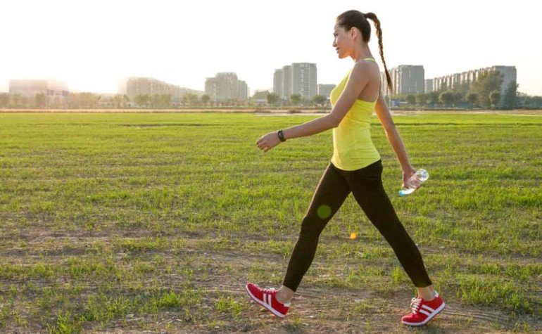 5 принципов спортивной ходьбы для активного похудения