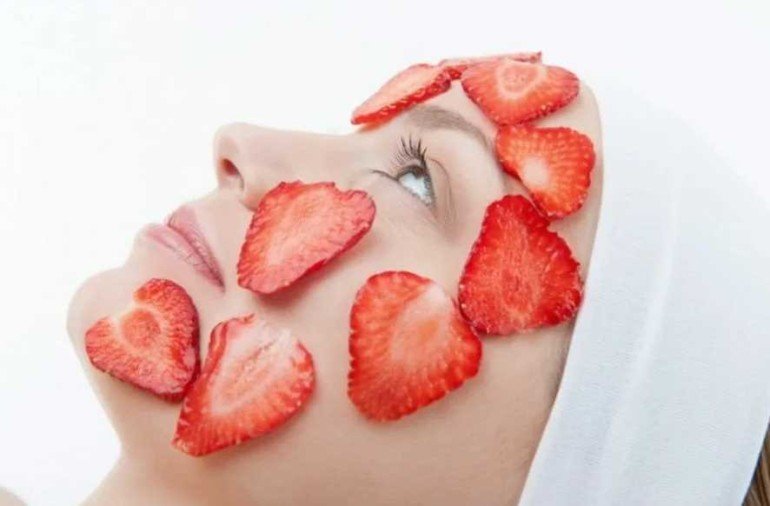 Самые эффективные маски для лица с мякотью фруктов