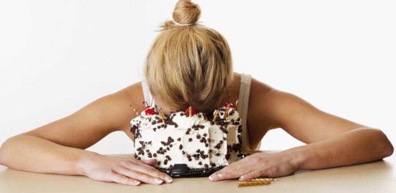 Как перестать "заедать" стресс и забыть о лишнем весе