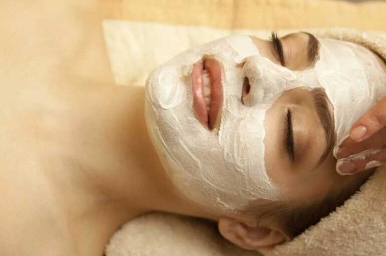 Творожная маска для быстрого смягчения сухой кожи лица и тела