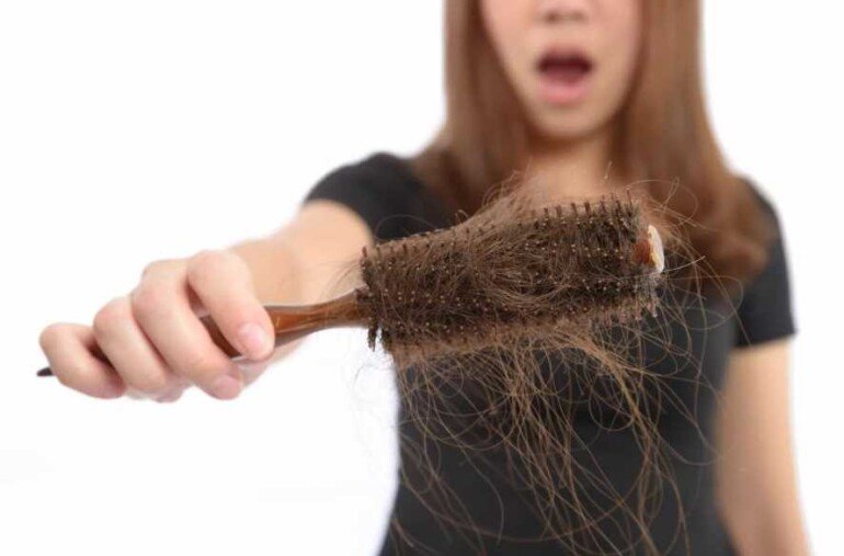 Как остановить волосопад с помощью подручных домашних средств