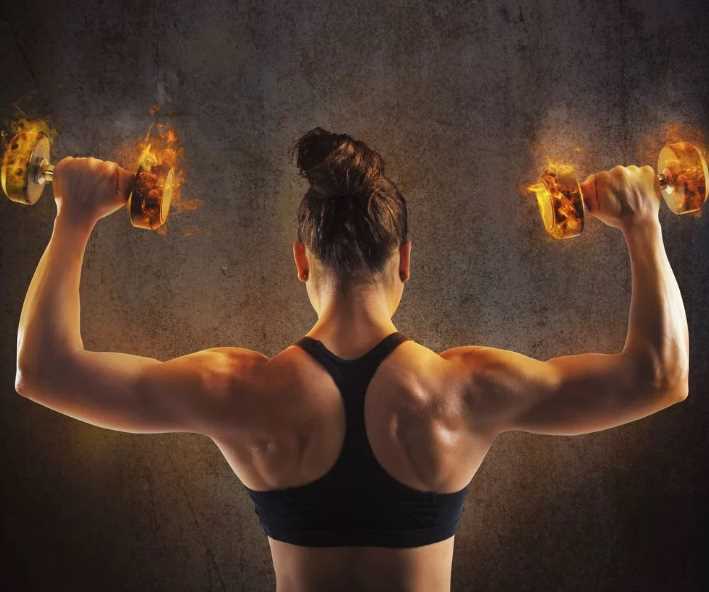 Почему нельзя одновременно сжигать жир и накачивать мышцы