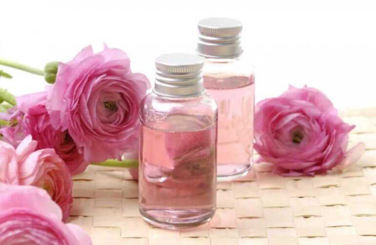 Как предотвратить увядание кожи лосьоном на розовых лепестках