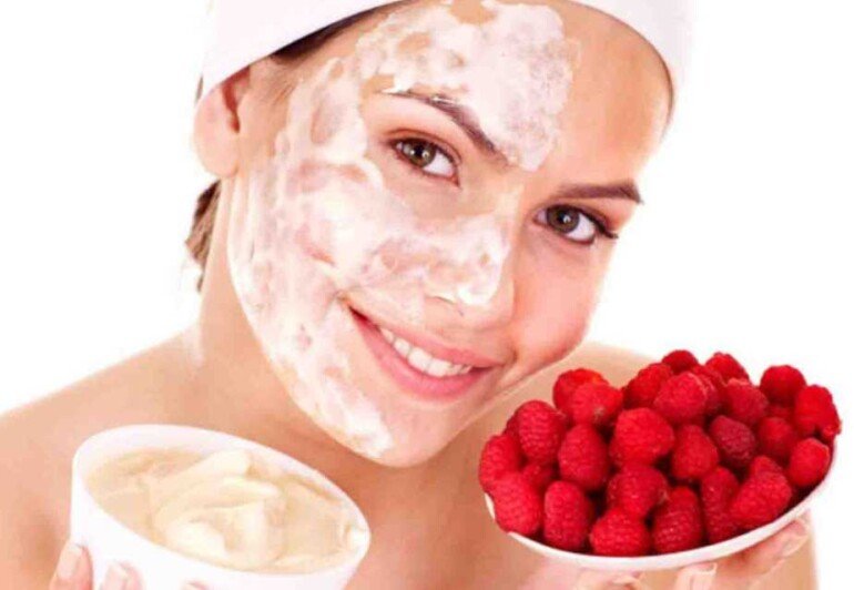 Ягодно-йогуртовая маска для красивого и ровного тона кожи лица