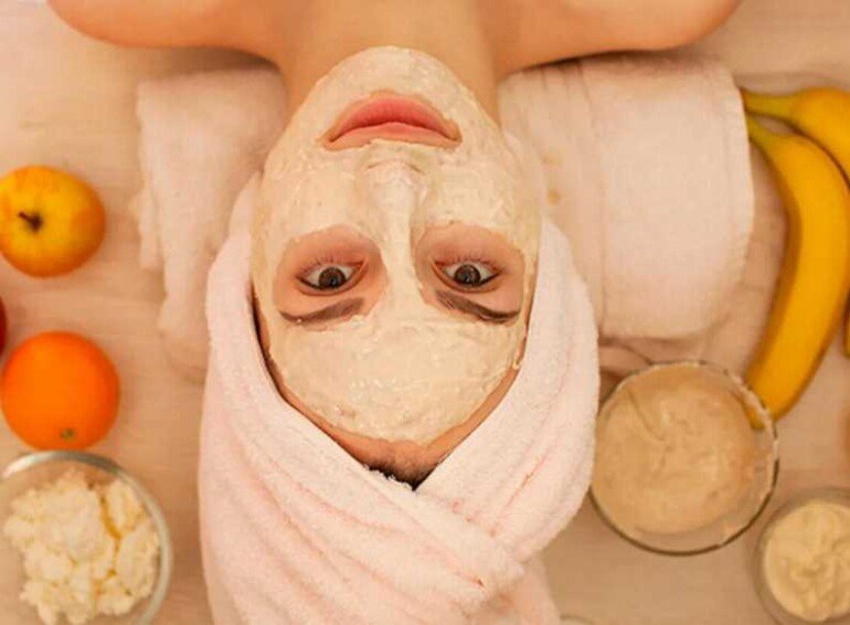Устраняем шелушение и сухость на лице с помощью банановой маски
